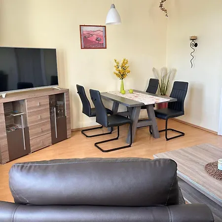 Апартаменты Ambiente-an-der-elbe-wohnung-eg *